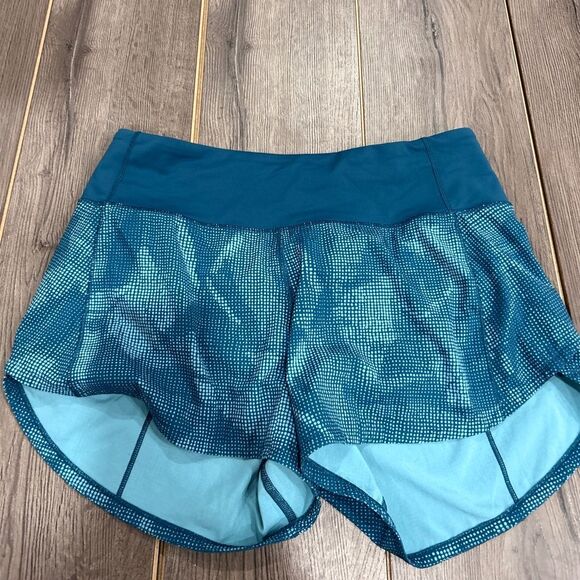 Lululemon High Rise Speed Up Short 4”